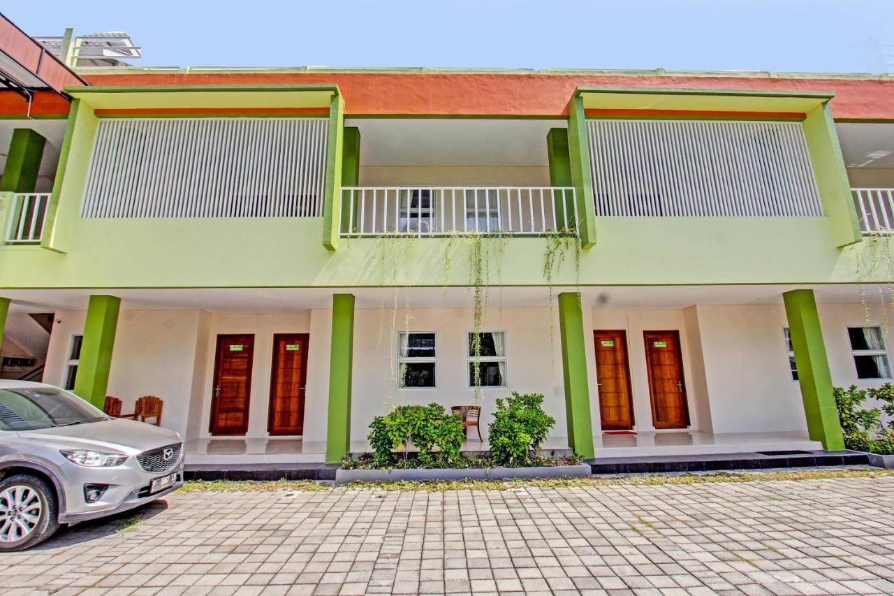 Capital O 91384 Rintaka Residence เซงกีกี ภายนอก รูปภาพ