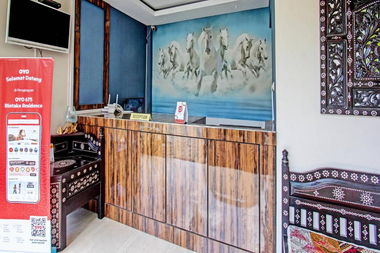 Capital O 91384 Rintaka Residence เซงกีกี ภายนอก รูปภาพ