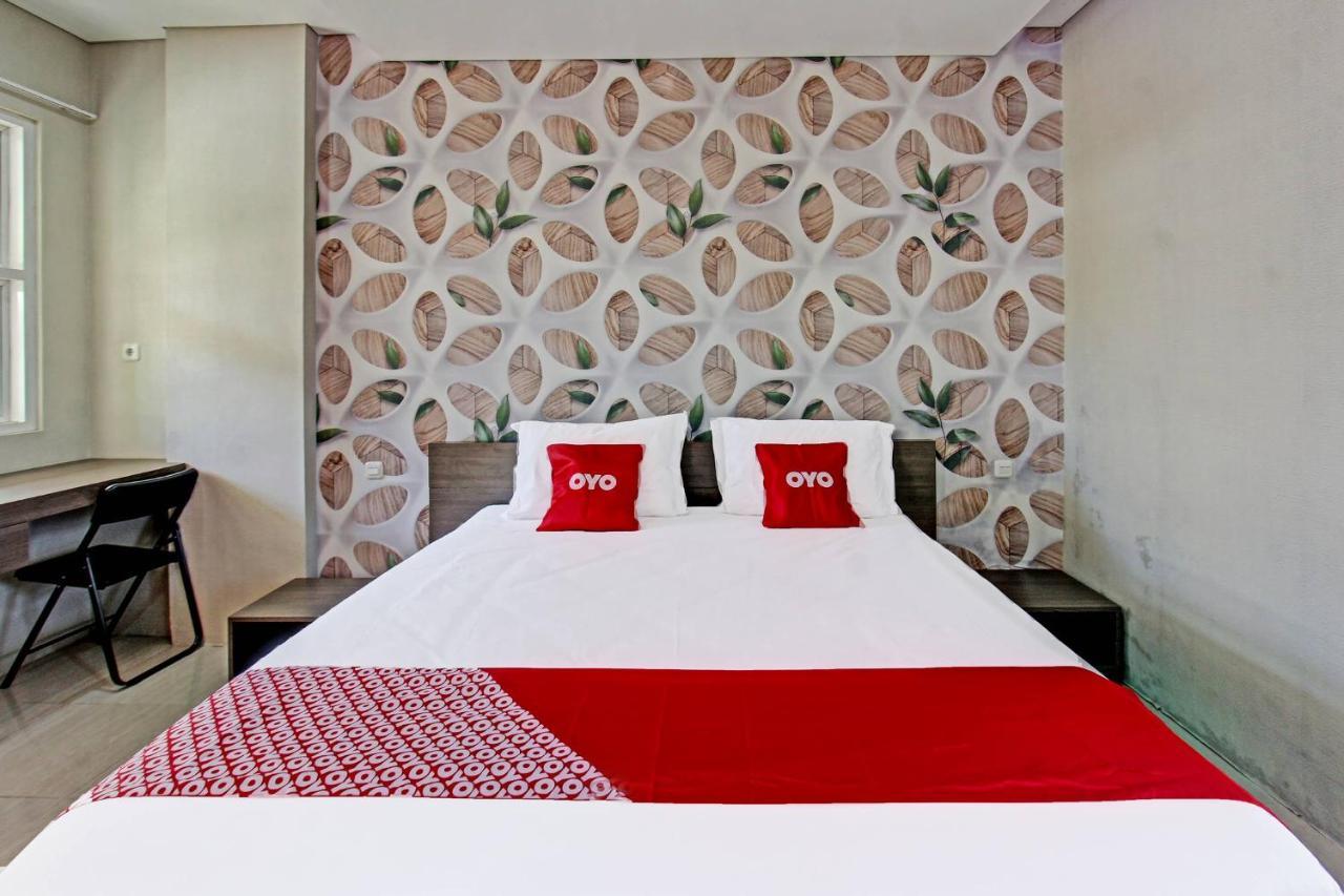 Capital O 91384 Rintaka Residence เซงกีกี ภายนอก รูปภาพ