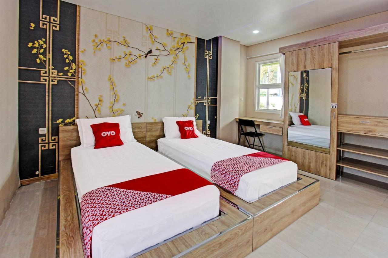 Capital O 91384 Rintaka Residence เซงกีกี ภายนอก รูปภาพ
